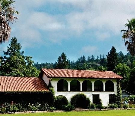 Spanish Villa Inn ست. هيلينا المظهر الخارجي الصورة