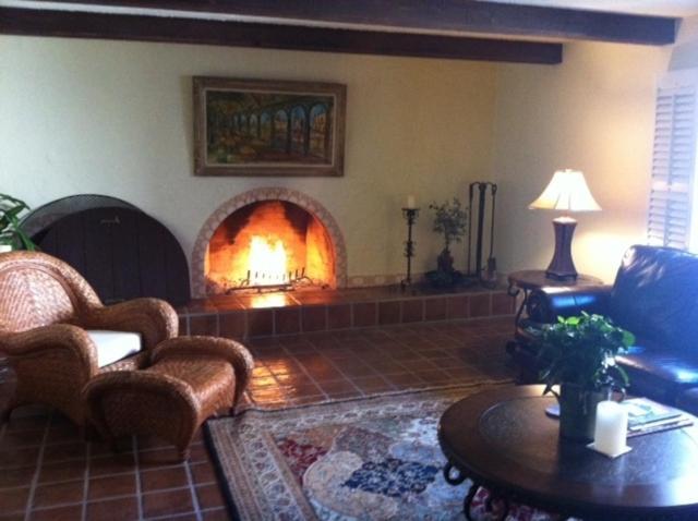 Spanish Villa Inn ست. هيلينا المظهر الخارجي الصورة